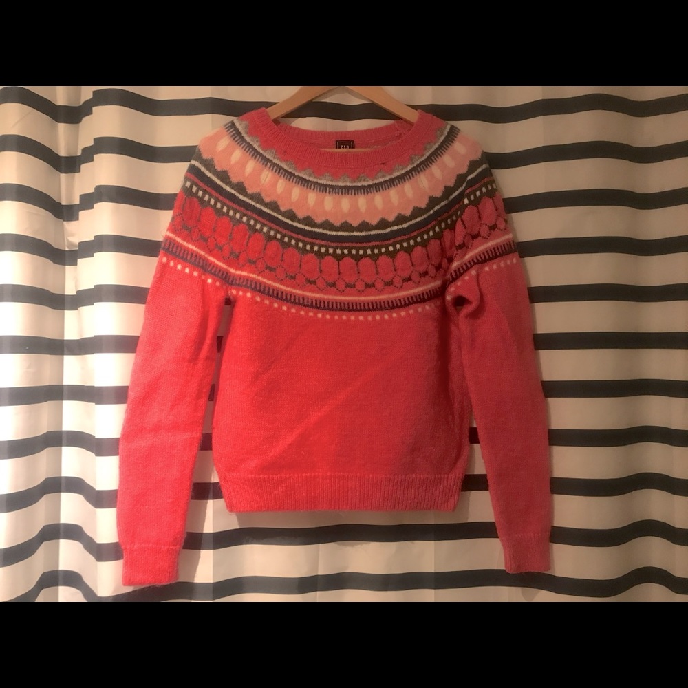 Gap Sweater
